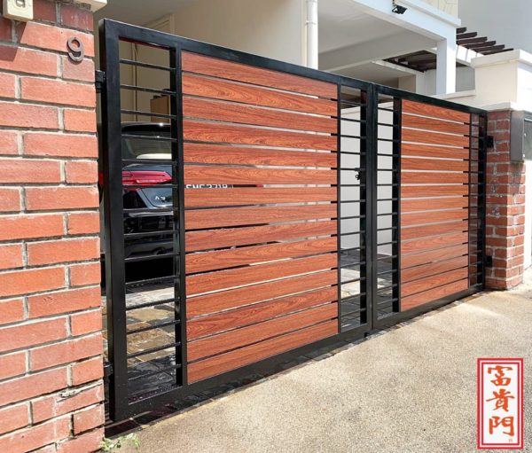 Driveway Gate - Balau Timber