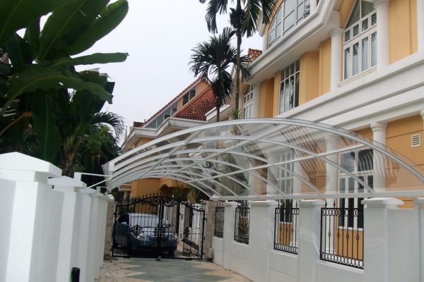 Arch Awning Structure with Clear Polycarbonate